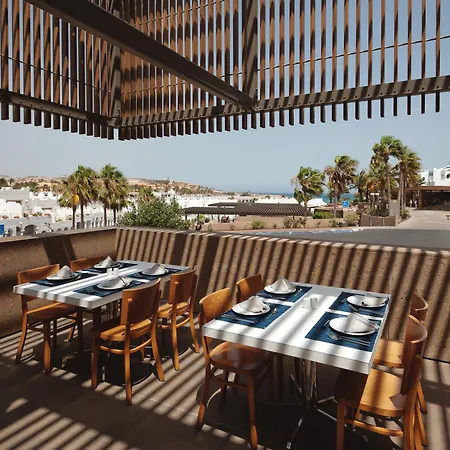 Apartahotel Sotavento Club